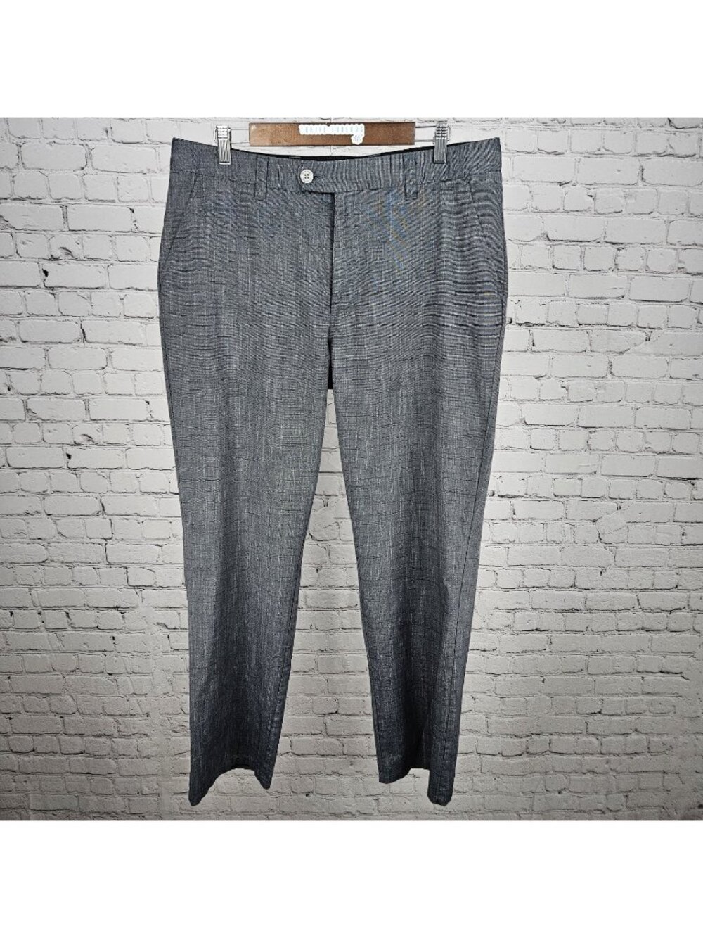 Travis Mathew Grey Straight Leg Flat Front Golf Chino Pants 36 (36x31)